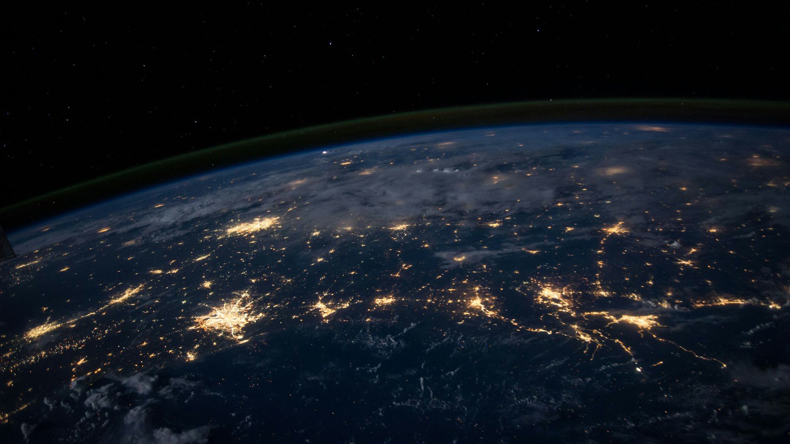 Sovereign Cloud in 2026: Designing AI Systems for Data Residency and Control